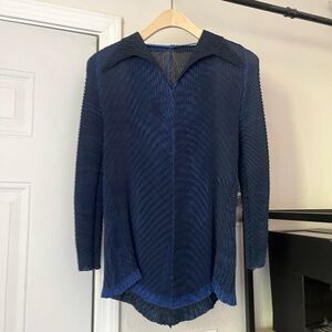 PLEATS MODE ET vintage black blue pleated popover polo long sleeve top shirt
